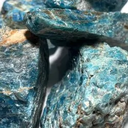 Apatite bleue brute Grand...