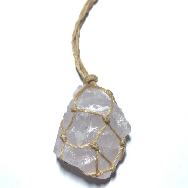 Pendentif en Quartz Rose Brut - Lithothérapie |Dans les Yeux de Gaïa