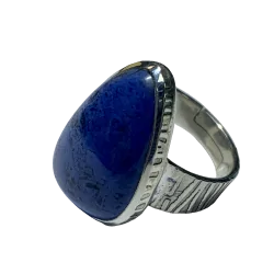 Bague en Dumortiérite serti...