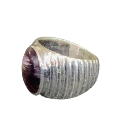 Bague en Super Seven serti...