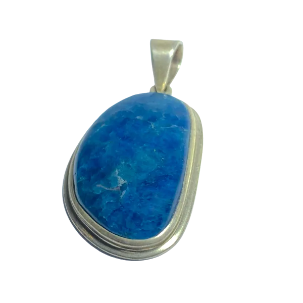 Pendentif en Apatite serti en Argent 925 - Photo 1 | Dans les Yeux de Gaia