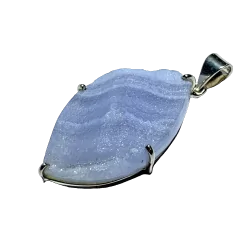 Pendentif en Calcedoine...