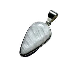 Pendentif en Scolecite...