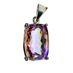Pendentif en Amétrine Facetté serti sur Argent 925 - de face | Dans les Yeux de Gaïa