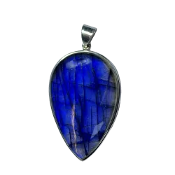 Pendentif en Labradorite serti sur argent 925 - de face | Dans les Yeux de Gaïa