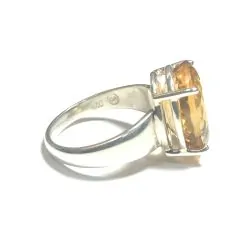 Bague en Citrine sertie en...