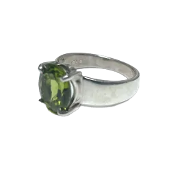 Bague en Péridot Facetté...