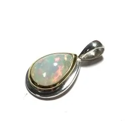 Pendentif en Opale noble...