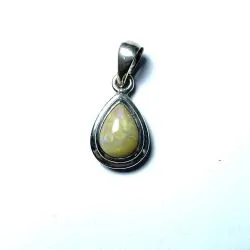 Pendentif en Opale Noble...