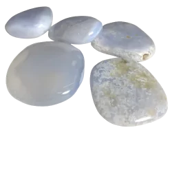 Galet Calcédoine Bleue