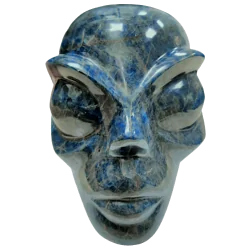 Crâne alien en apatite 8,8 kg