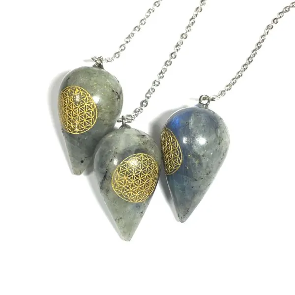 Pendule en Labradorite avec Fleur de vie 4| Dans les Yeux de Gaïa