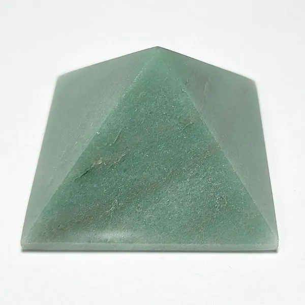 Pyramide en aventurine verte 1 | Dans les yeux de Gaïa