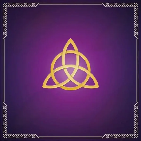 Tapis de tarots satiné violet - triple Triquetra| Accessoires de Cartomancie | Dans les yeux de Gaïa