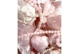 Quelles sont les origines et les vertus du Quartz Rose en lithothérapie ?